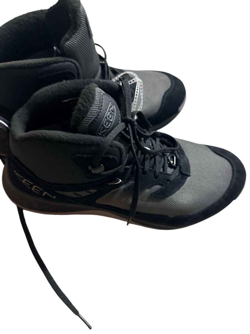 Keen Men's black  Hightrail Mid Polar Boot size 10